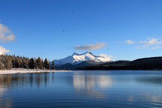 Exploring the Canadian Rockies: Banff & Jasper Guide
